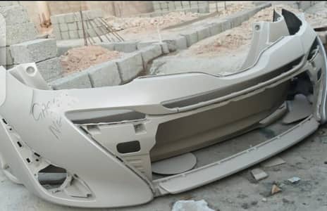 Used Toyota Yaris front back bumpers