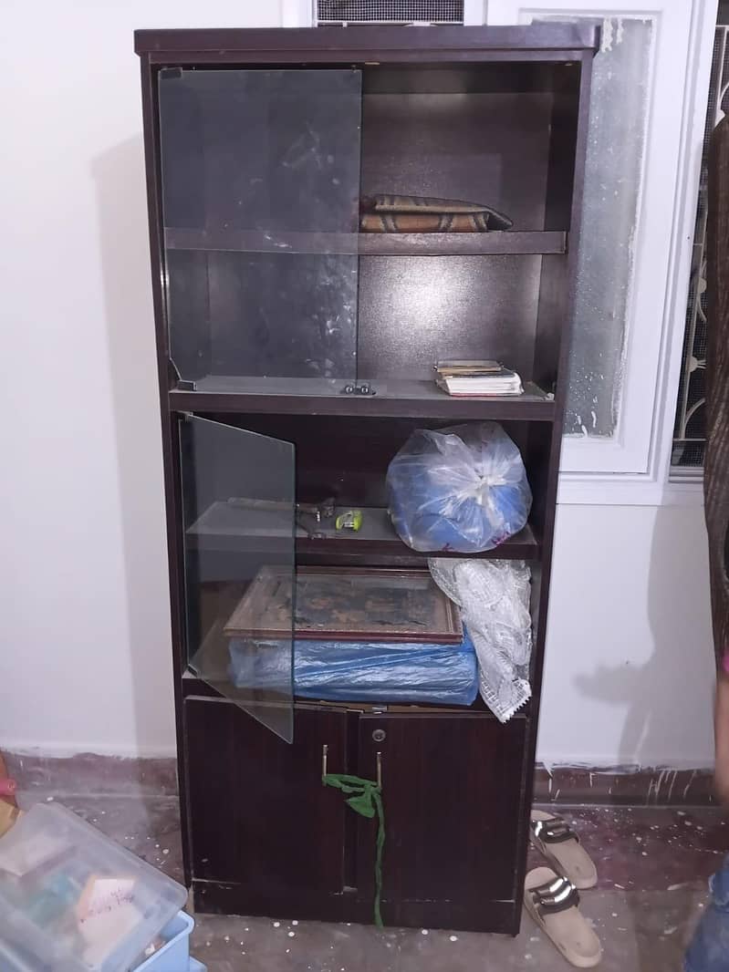 Sofa Cumbed and Divider 1