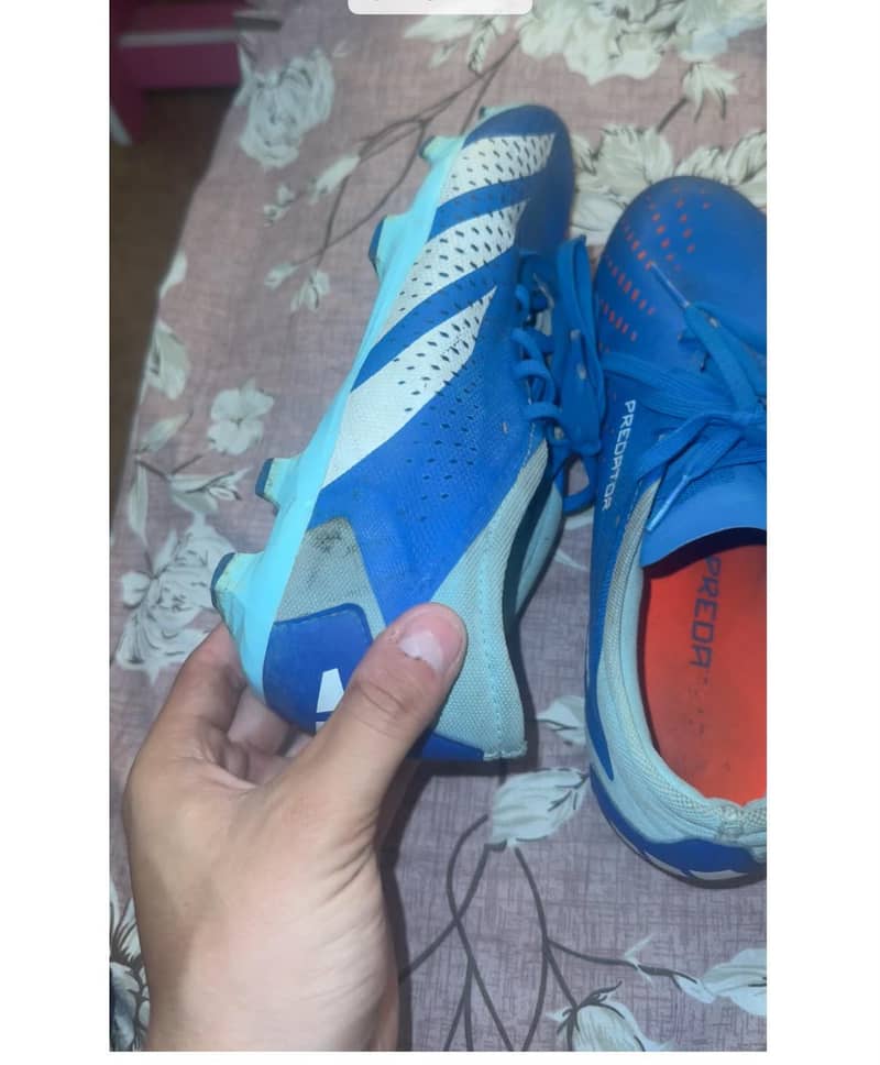 Adidas Predator Accuracy. 3 Studs 2