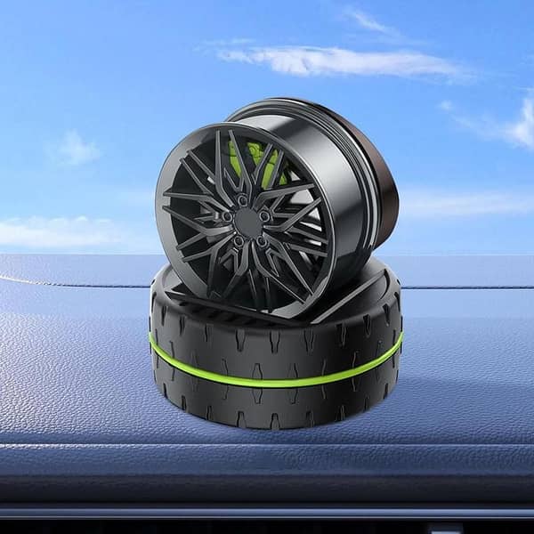 Universal Car Speed Wheel Hub Perfume | 360° Rotating Solar Car Air Freshener (Green, 1 Pc)