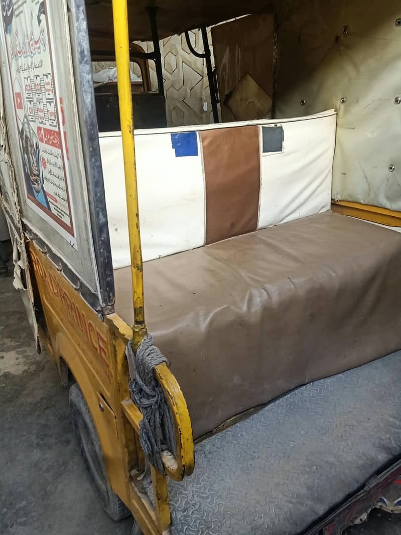 Auto Rikshaw Good Condition 2