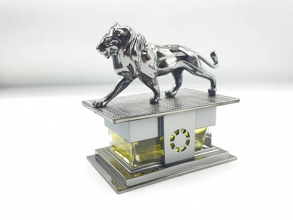 Lion Style Car Dashboard Perfume Air Freshener – Luxury Fragrance Ornament for Cars