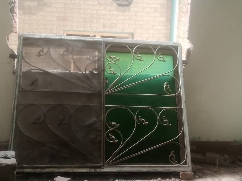 iron window 2