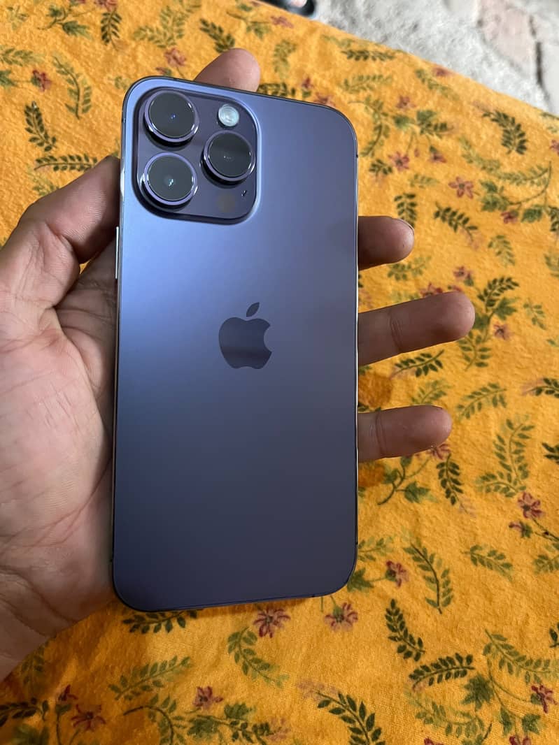 Apple iPhone 14 Pro Max 2