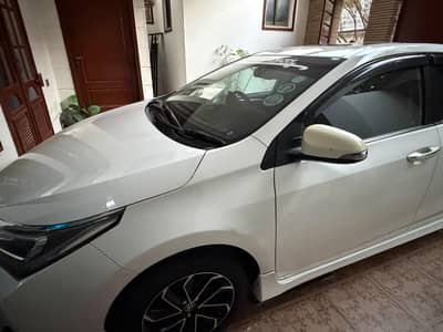 Toyota Altis Grande 2024