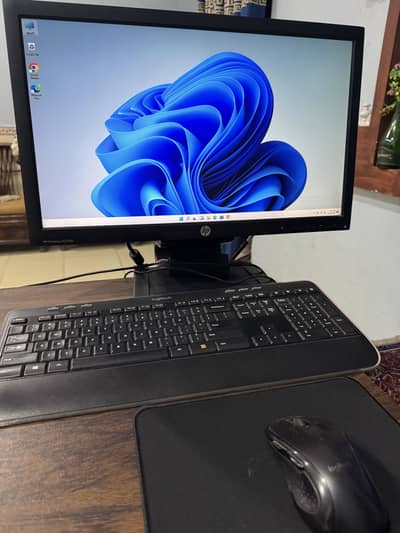 Dell inspiron 3847 core i5 desktop pc(WITH BILTON WIFI)