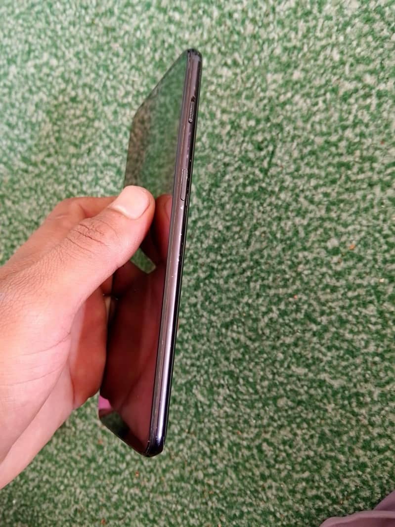 One Plus 6T 5