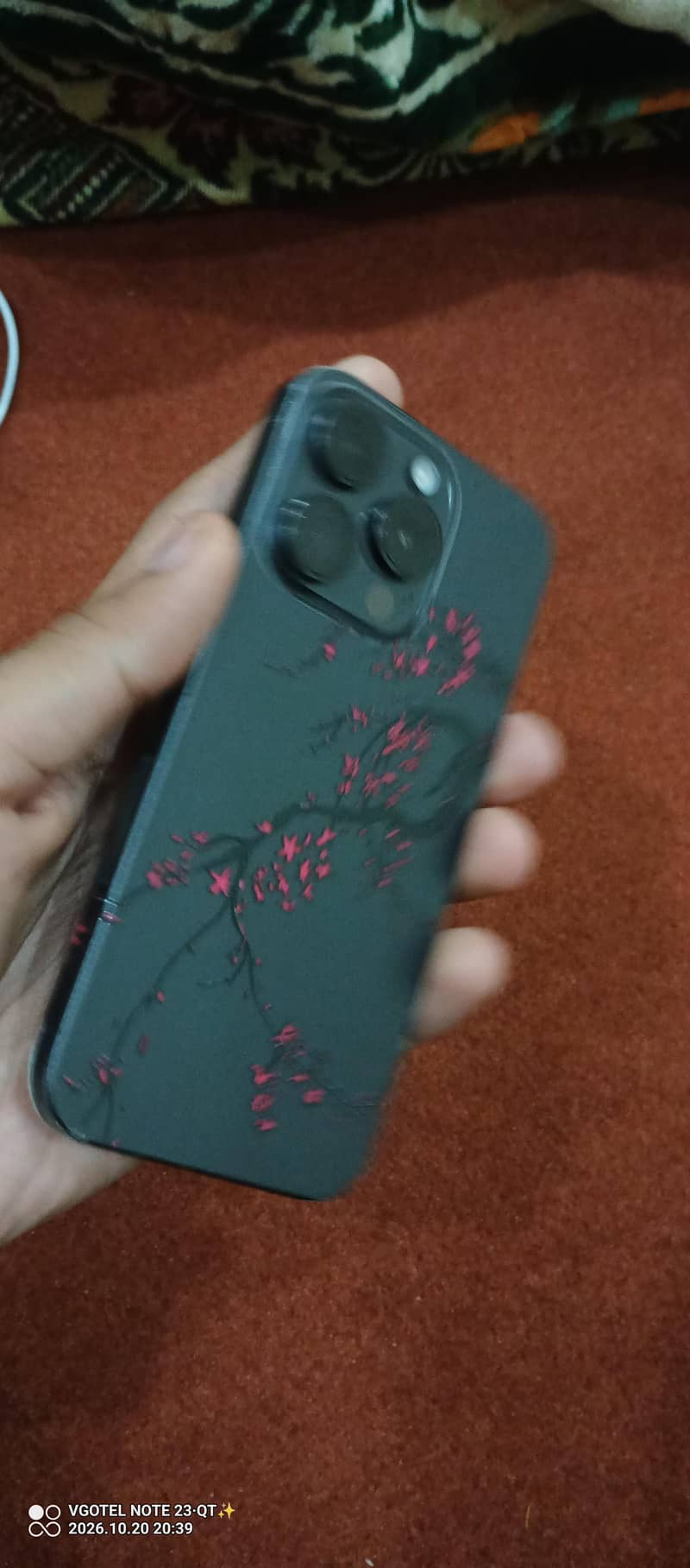 Apple iPhone 15 Pro 2