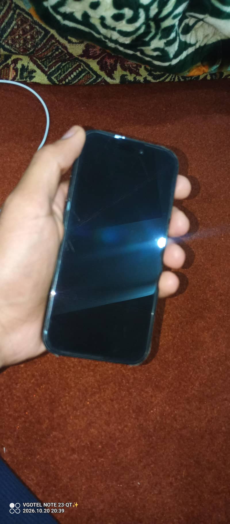 Apple iPhone 15 Pro 4