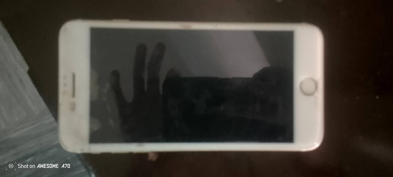 Apple iPhone 7 Plus 3