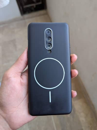 One Plus 8 5 G mobile phone 128 gb