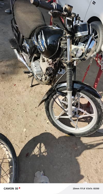 Suzuki Gs 150 SE