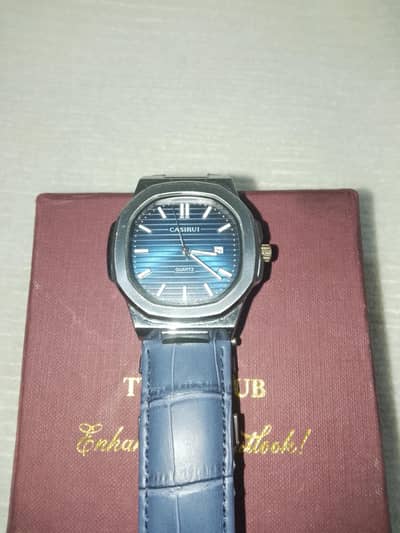 Stylish Men’s Watch with Blue Dial & Leather Strap – For sale