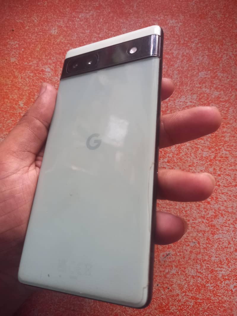 Google Pixel 6a 1