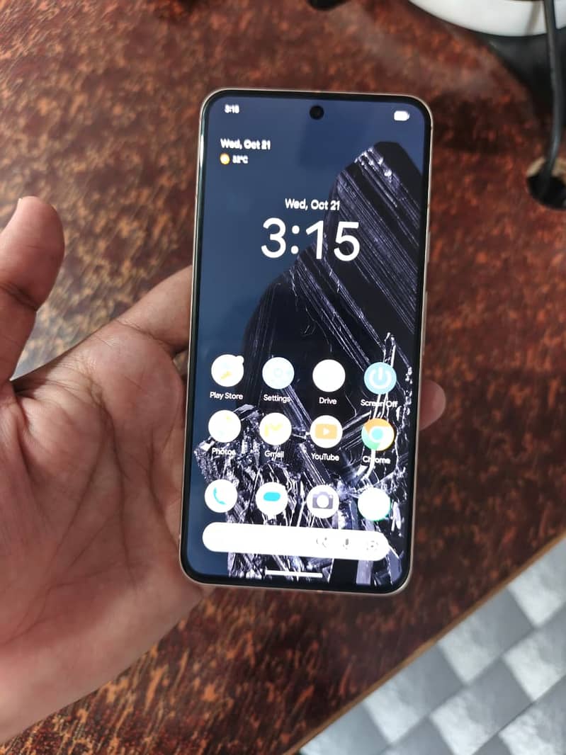 Google Pixel 8 128GB  Official PTA Approved 1