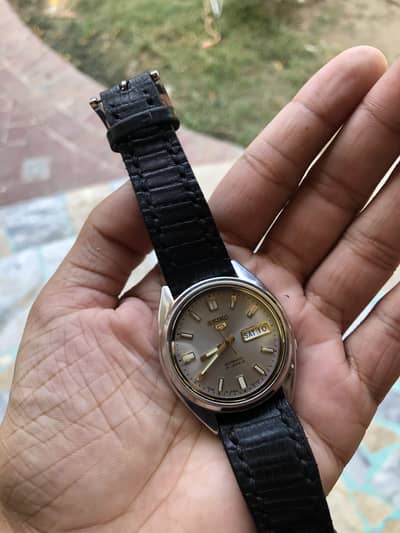 Seiko citizen orient swatch tissot omega Rolex timex casio