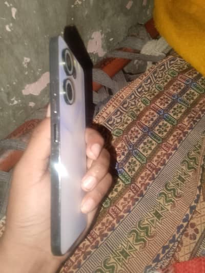 Tecno Camon 20