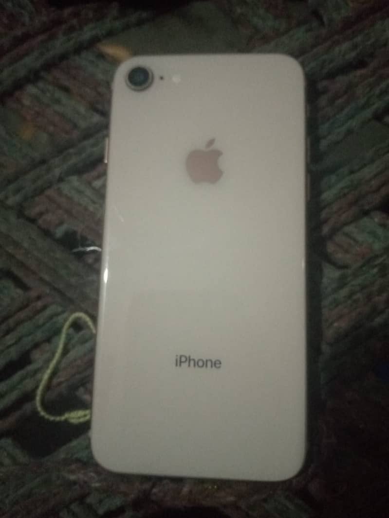 Apple iPhone 8 0