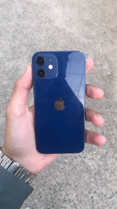 Apple iPhone 12 mini