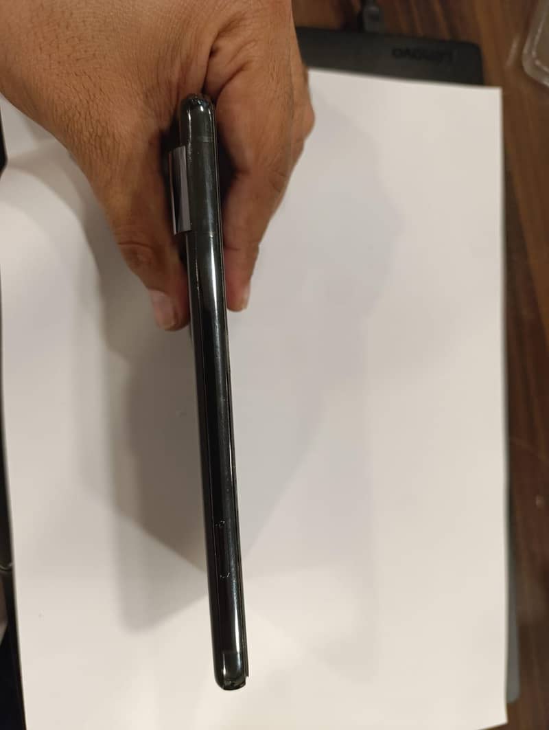 Google Pixel 8 Pro 4