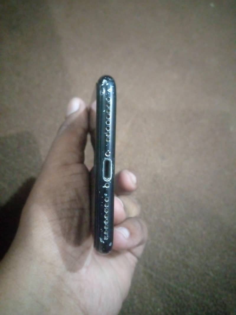 Apple iPhone 7 Plus 4