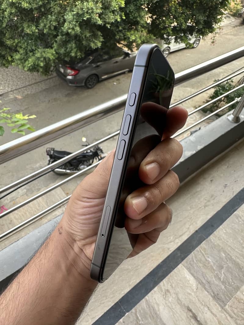 Apple iPhone 17 1
