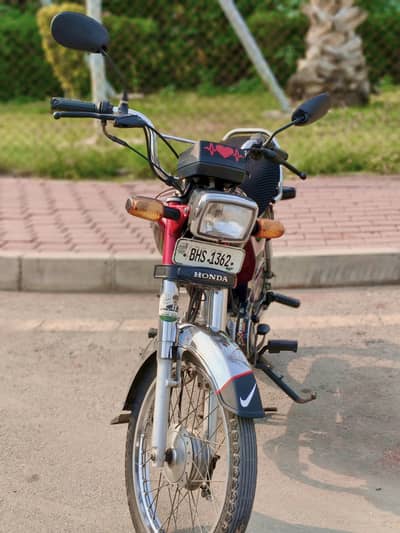 Honda CD 70 (2022 Model) Red | PPF Laminated | Genuine Condition