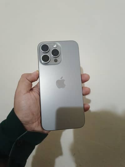 Apple iPhone 15 Pro Max
