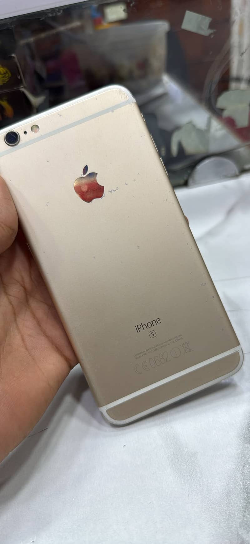 Apple iPhone 6S Plus 0