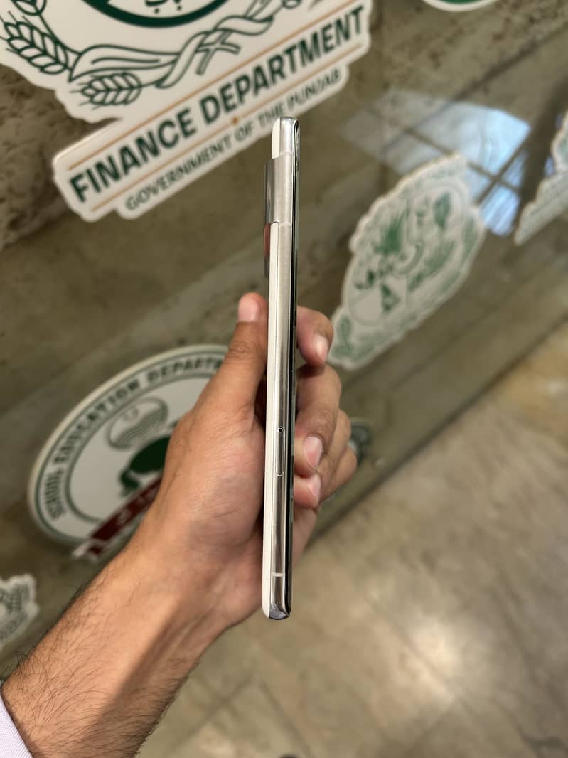 Google Pixel 7 Pro 2