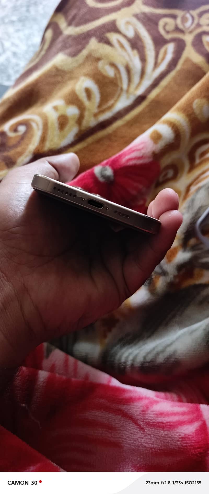 Apple iPhone 16 Pro Max 2