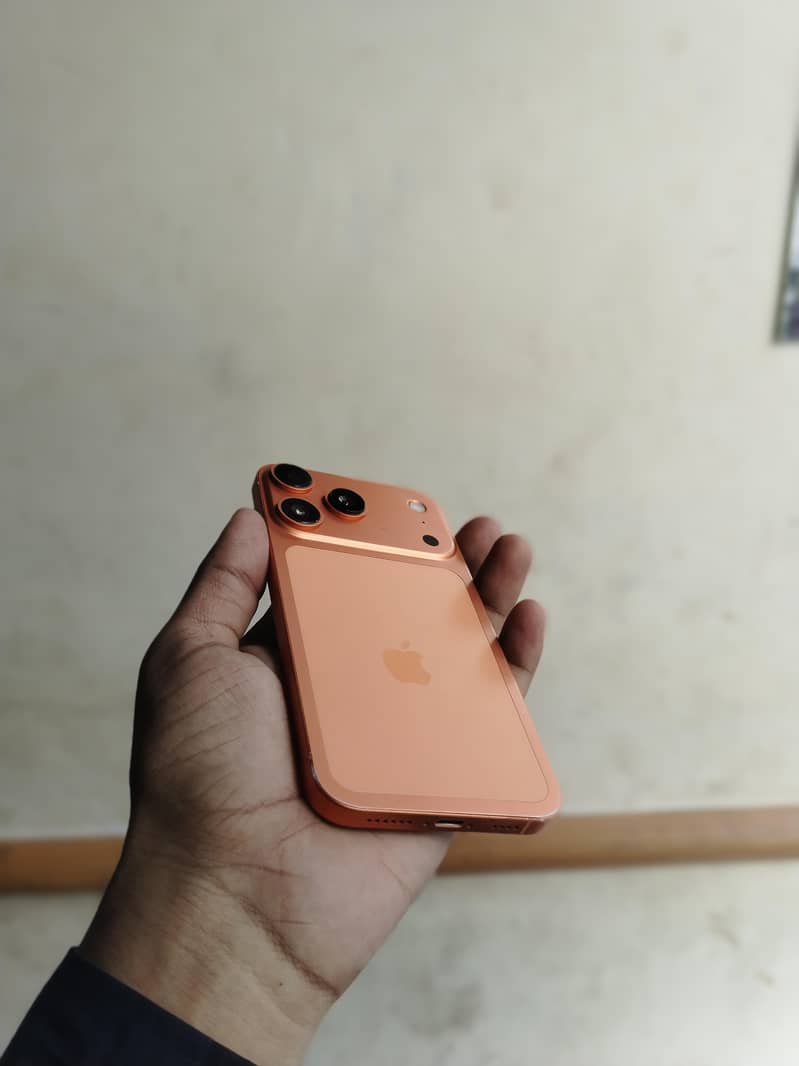 Apple iPhone XR 8