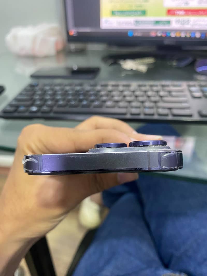 Apple iPhone 14 Pro 8