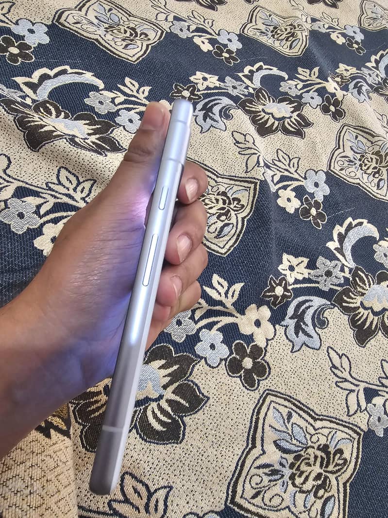 Google Pixel 7a 8/128 4