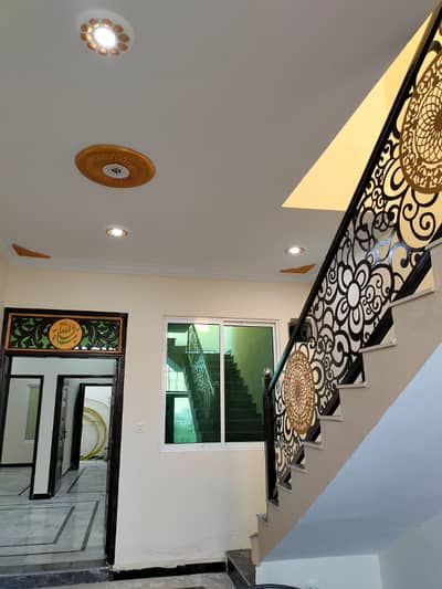 House For Sale Brand New First entry size 5 Marla E-14 Johad Road