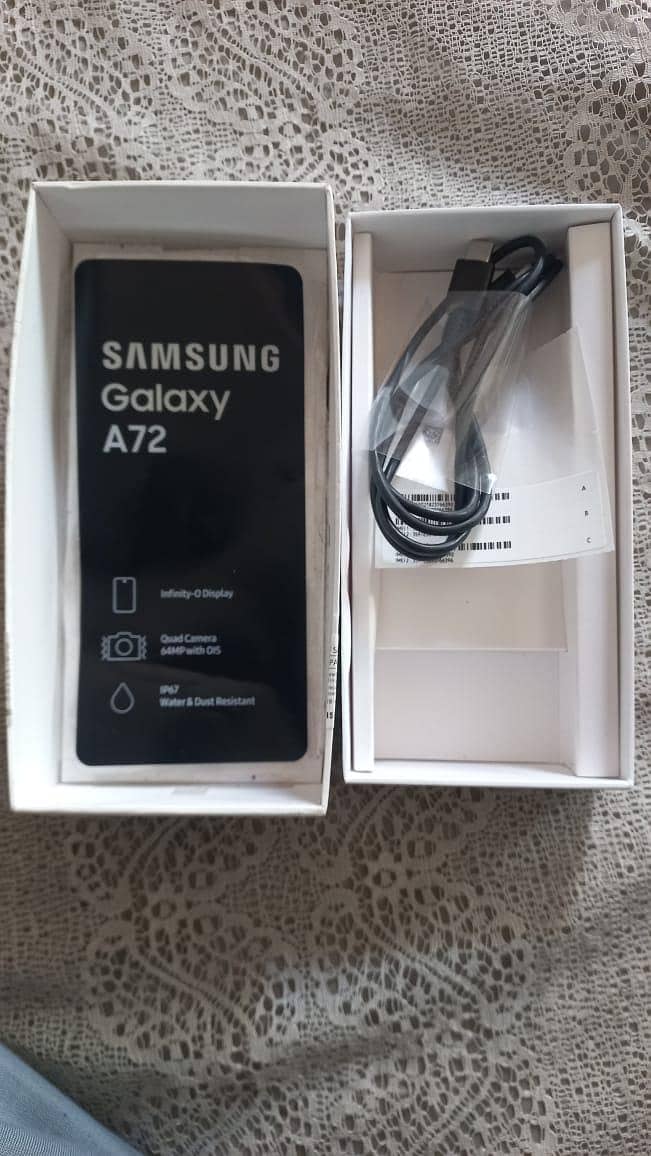 Samsung Mobile A72 6