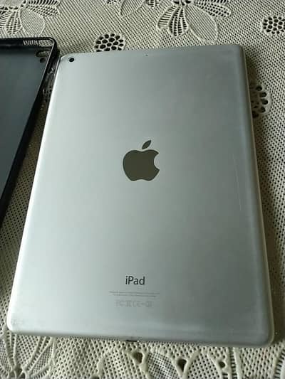 Apple iPad Air  1st gen