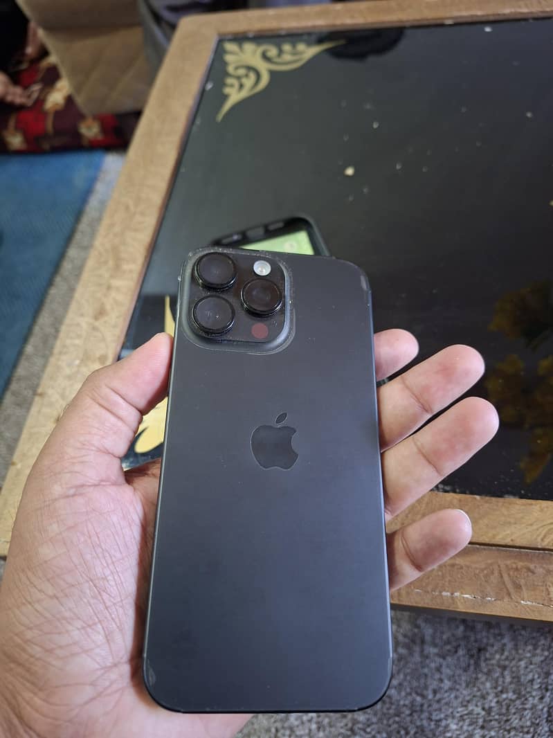 Apple iPhone 16 Pro Max jv 0