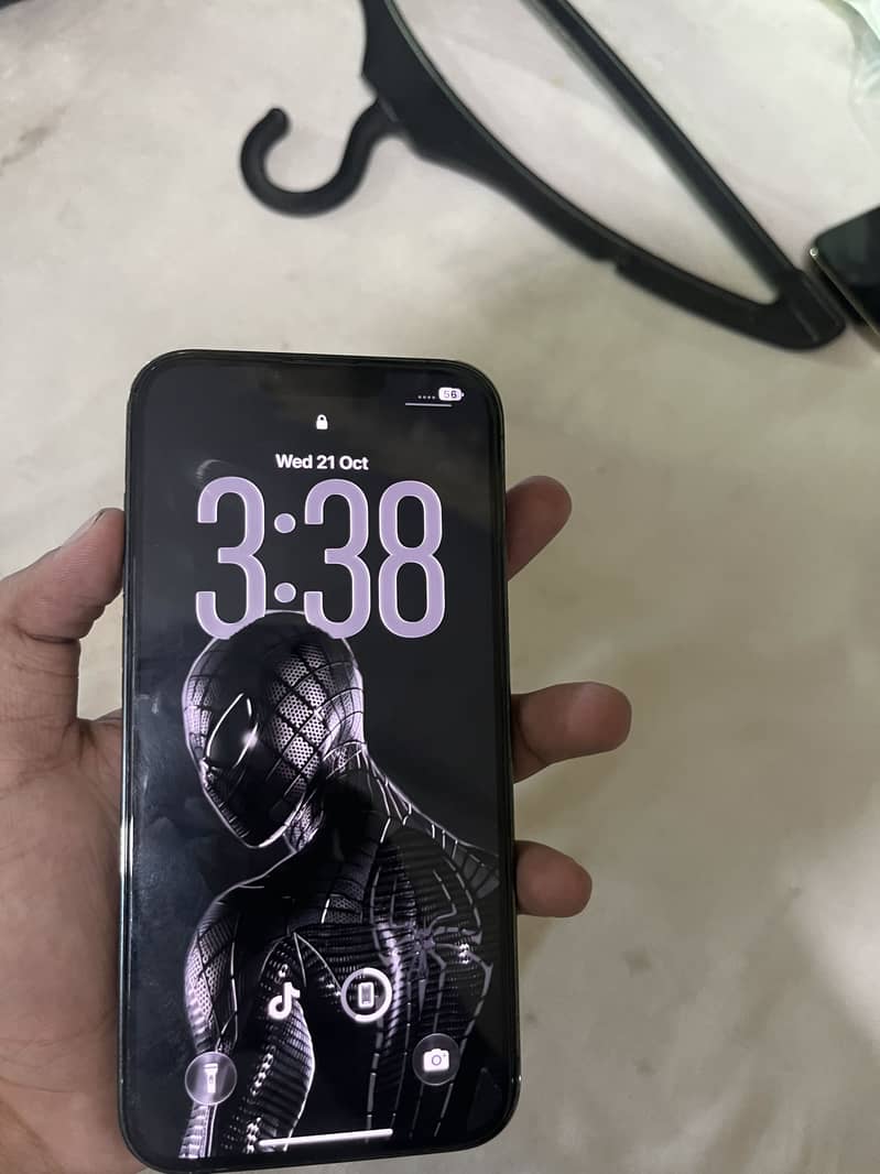 Apple iPhone 13 Pro Max 3