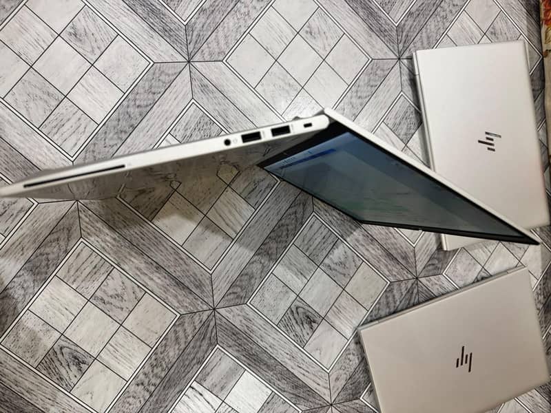 HP laptop 1