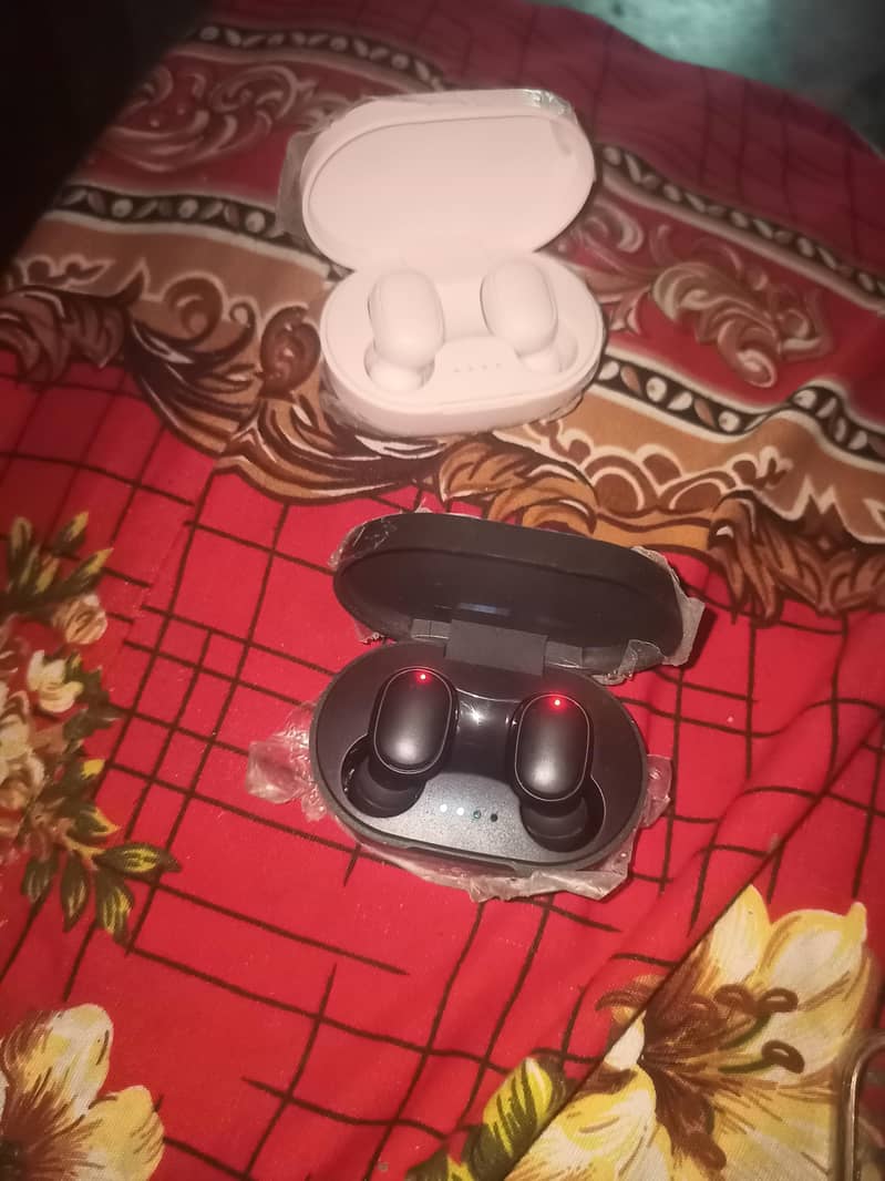 True Wireless Stereos 3