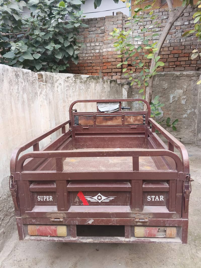 Loader 100 cc 1