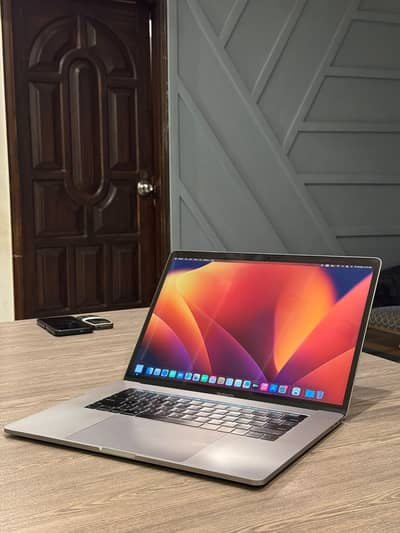 Mac book 2017 pro