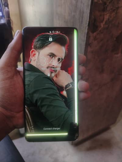 Samsung s10 plus 5g ha ma ni janta pta ha k ni bhot time sa raka tha