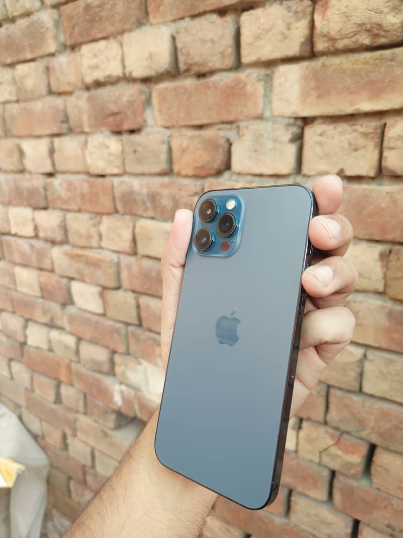 Apple iPhone 12 Pro Max 7