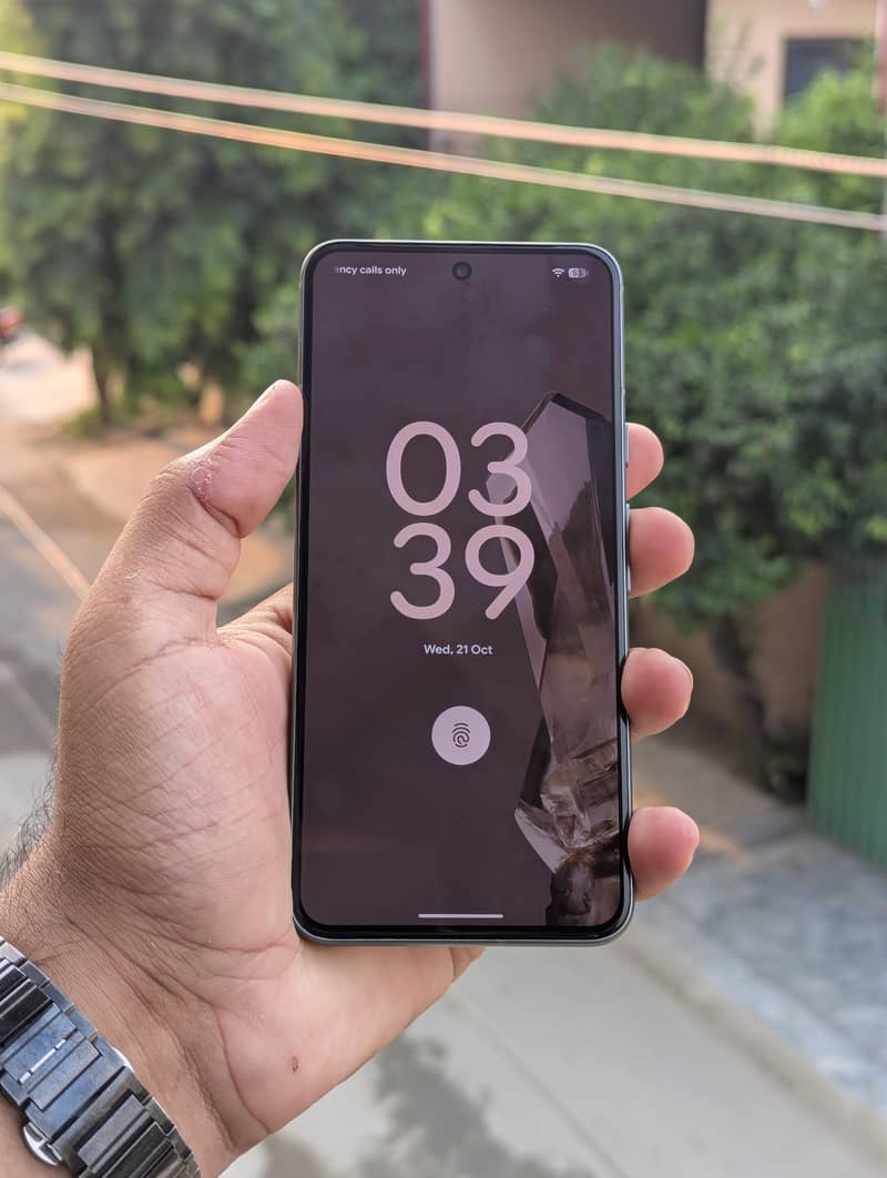 Google Pixel 8 5