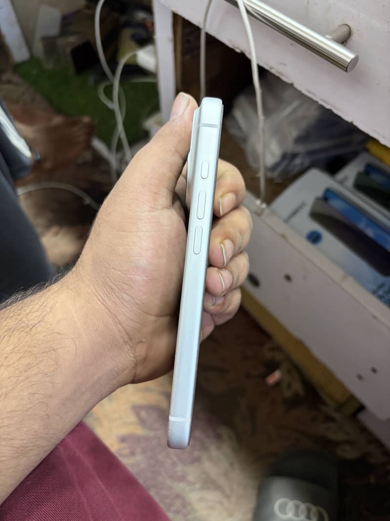 Apple iPhone 17 Pro 2
