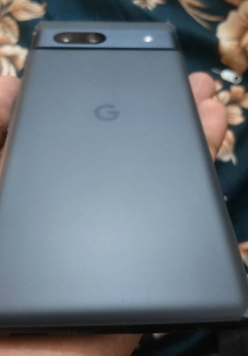 Google Pixel 7a 5