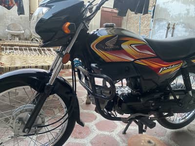 Honda Pridor 100cc Bike for sale like New