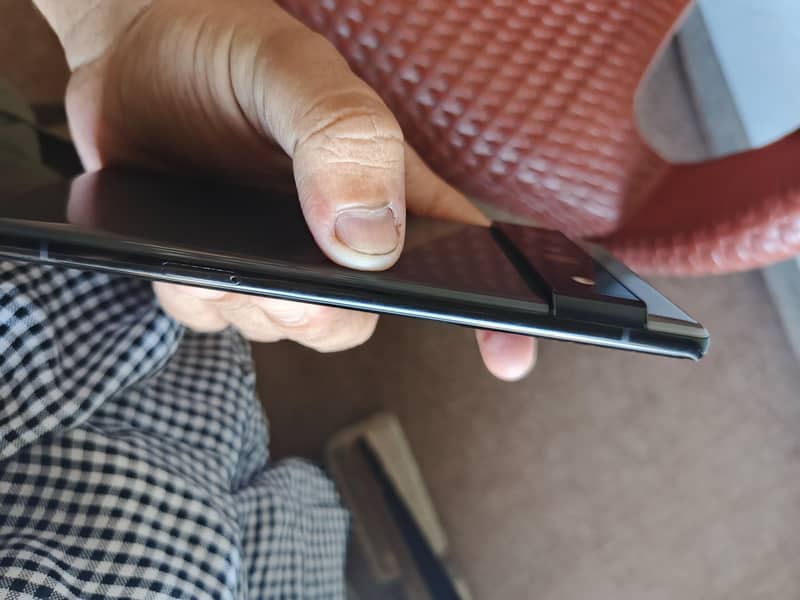 GOGLE PIXEL 6 PRO 12